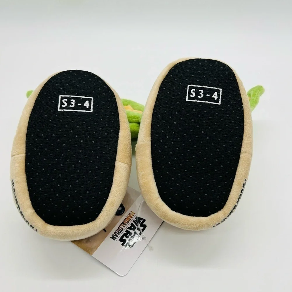 DISNEY BABY YODA The Mandalorian HOUSE SHOES SIZE 3-4 NWT